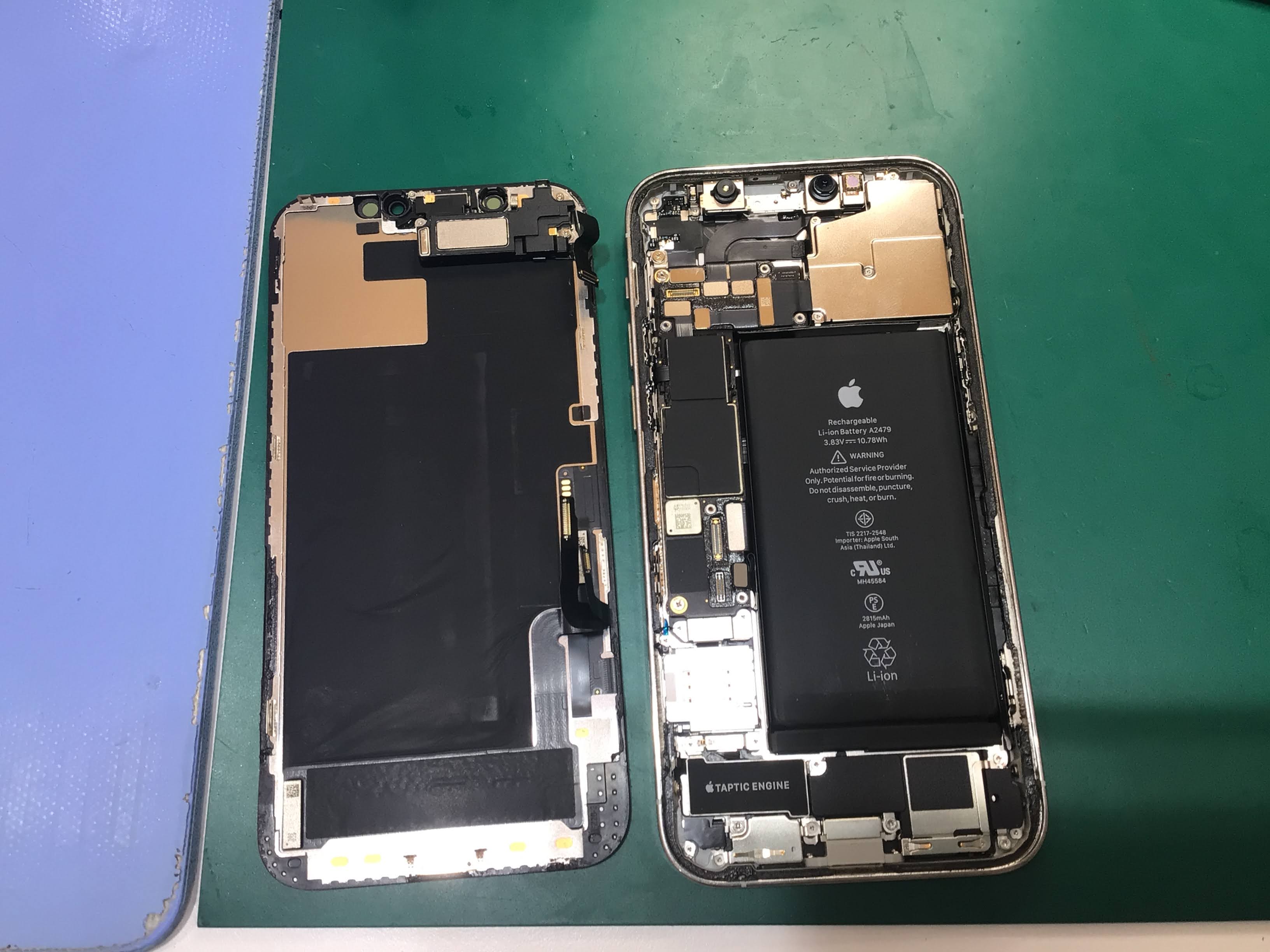 iPhone12のバッテリー交換は、データそのまま・即日修理のスマホ修理工房　町田モディ店へ！